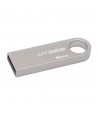 KINGSTON Clé USB 8GB USB 2.0 DataTraveler SE9 KINGSTON Clé USB 8GB USB 2.0 DataTraveler SE9